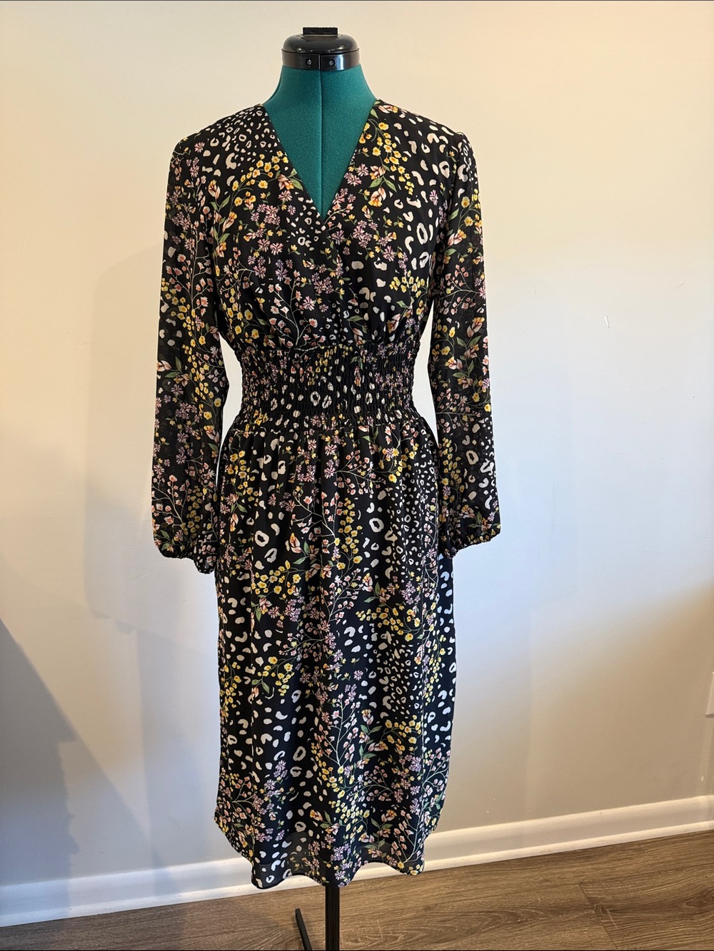 Rachel Roy Women's Black Floral Print Smocked Waist Dress
